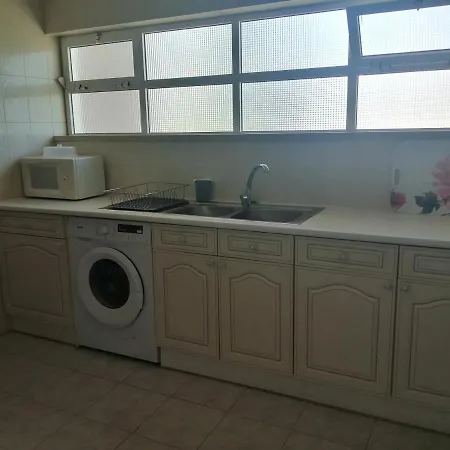 Apartment T1 Em